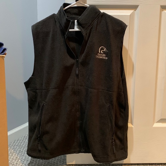 Ducks Unlimited Jackets & Coats Ducks Unlimited Full Zip Vest Poshmark